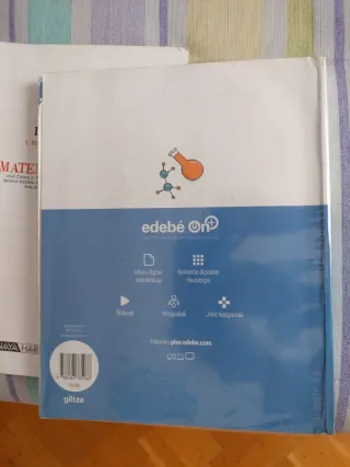 Fisika eta Kimika
Beste era batera 3