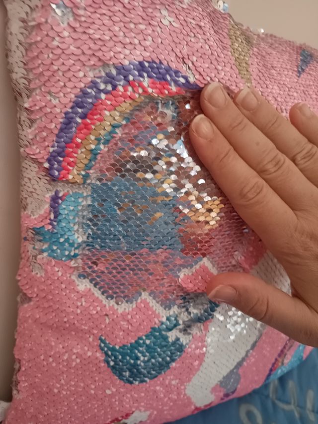 Cuscino unicorno con paillettes reversibili