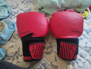 Guantes de boxeo Outshock 14 oz