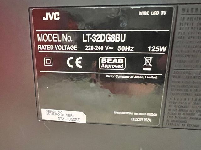 Televisor JVC LT-32DG8BU 32” LCD HD Ready