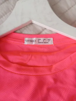 Camiseta Oysho Running Talla S carrera de la mujer