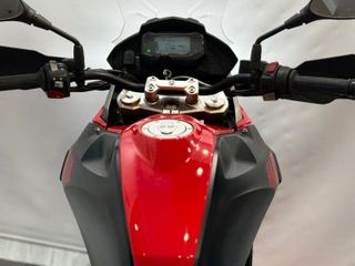 BMW G 310 GS AÑO 2024 Y TAN SÓLO 1.753 km