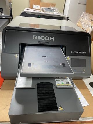 Impresora Textil Ricoh RI1000 + Pretreat Marker