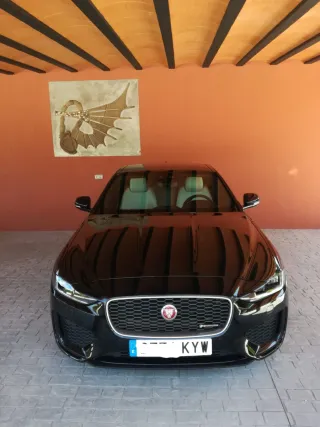 Jaguar XE 2019