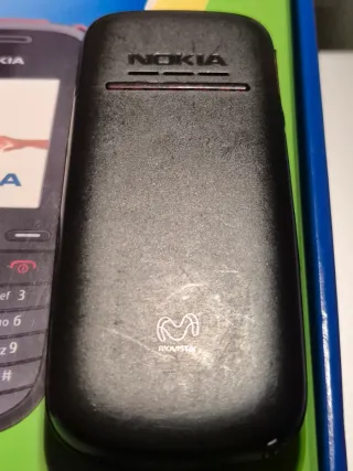 Nokia 1661 Caja y Accesorios