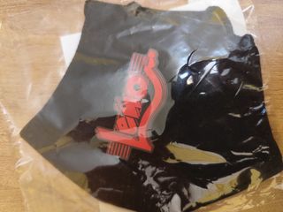 Mascarilla Leño Negra y Roja