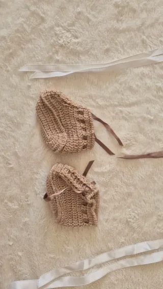 Lote Ropa Bebé: Gorros y Pololos