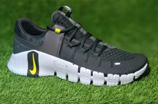 Nike Metcon 5 nuevas a estrenar!!
Color caki 
