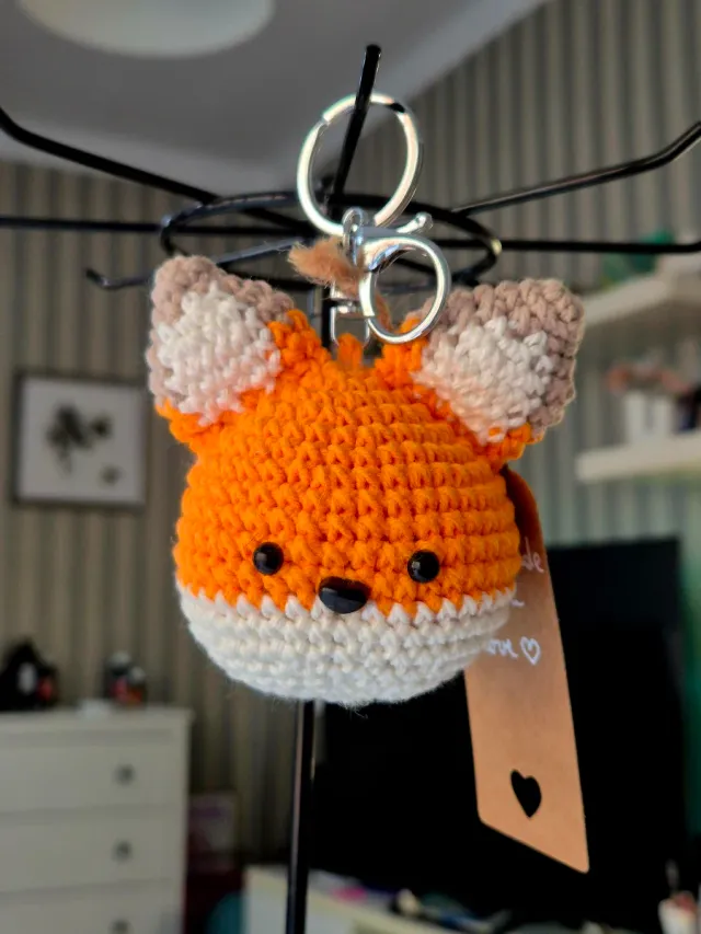 Llavero peluche zorro crochet