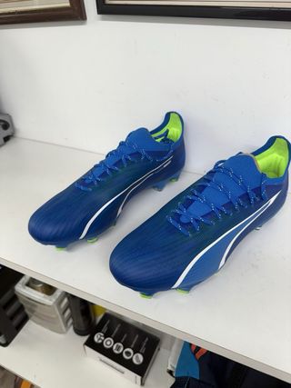 Botas de Fútbol Puma Talla 44.5