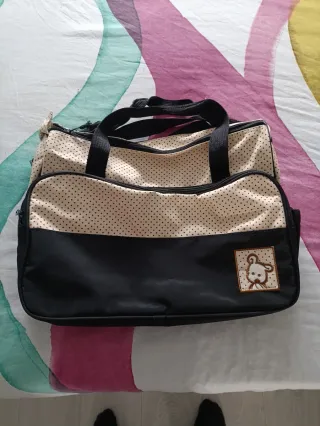 Bolsa de bebé con estampado de lunares
