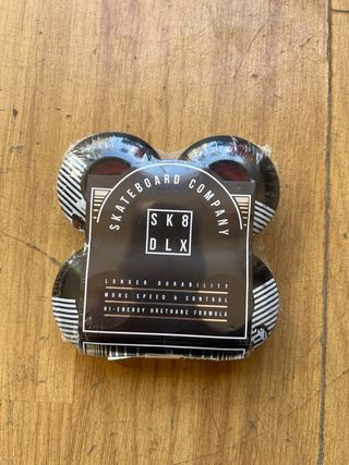 Ruedas Skatedeluxe SK8 DLX
tamaño 52 mm