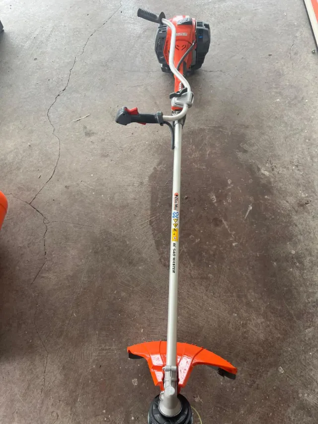 Desbrozadora Oleo-Mac BC 540