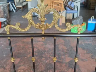 Cabecero de cama metal dorado y negro