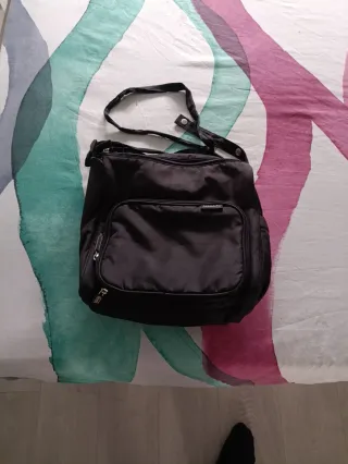 Bolsa de bebé negra