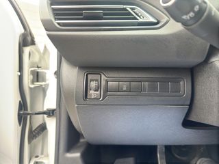 Peugeot 308 SW Style BlueHDi 130 S&S
