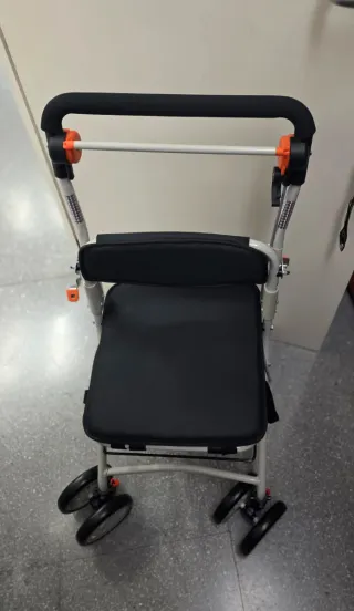 Andador nuevo sin estrenar