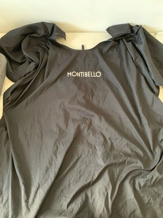 Capa de peluquería Montibello