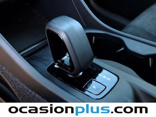 Volvo XC40 B3 G Essential Auto 120 kW (163 CV)