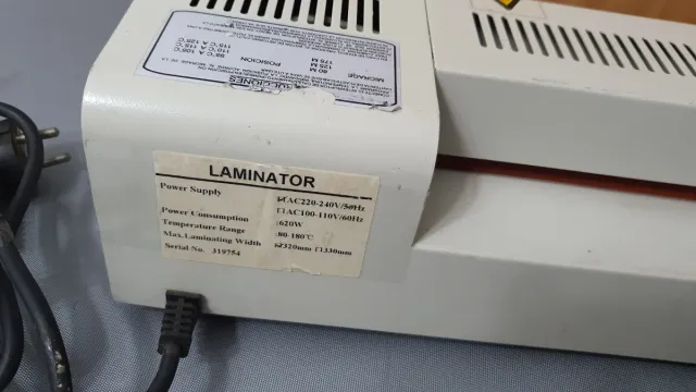 Laminadora plastificadora Yosan A3 Profesional