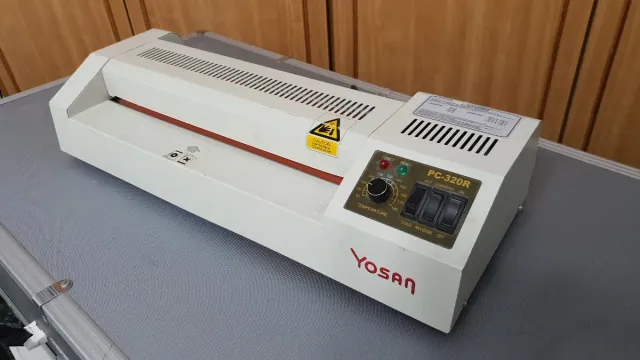 Laminadora plastificadora Yosan A3 Profesional