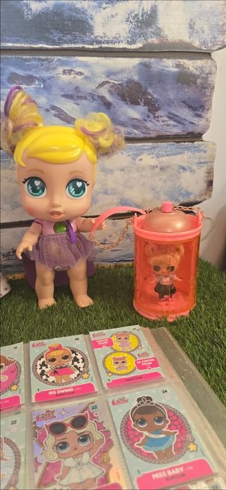 Lote de juguetes: Hello Kitty, LOL, muñeca