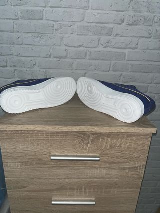 Nike Air Force 1 Low Azul Dorado