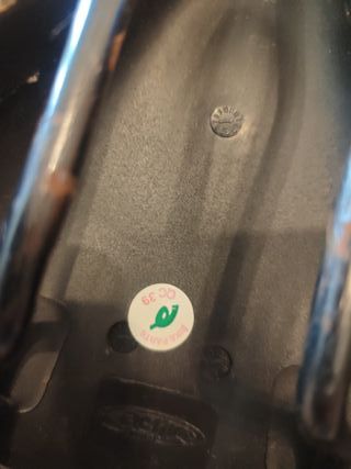 Sillín de bicicleta negro