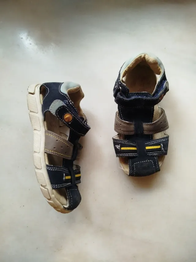 Sandalias niño azul y marrón Talla 27