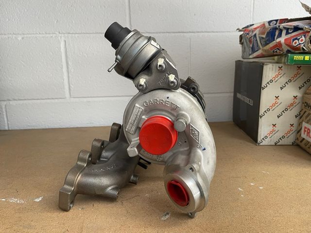 Turbo 03L253016T usado.Membrana golpeada