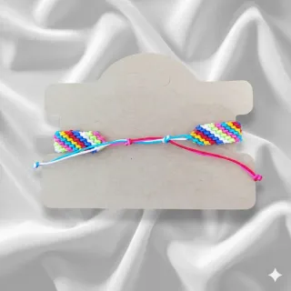 Pulsera de Hilo de Colores Ajustable