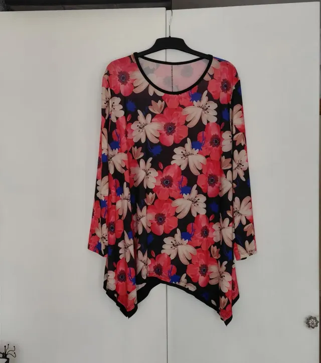 Camiseta larga estampada floral
