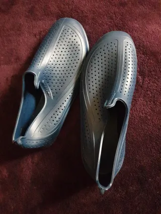 Zapatos agua Decathlon 35-36