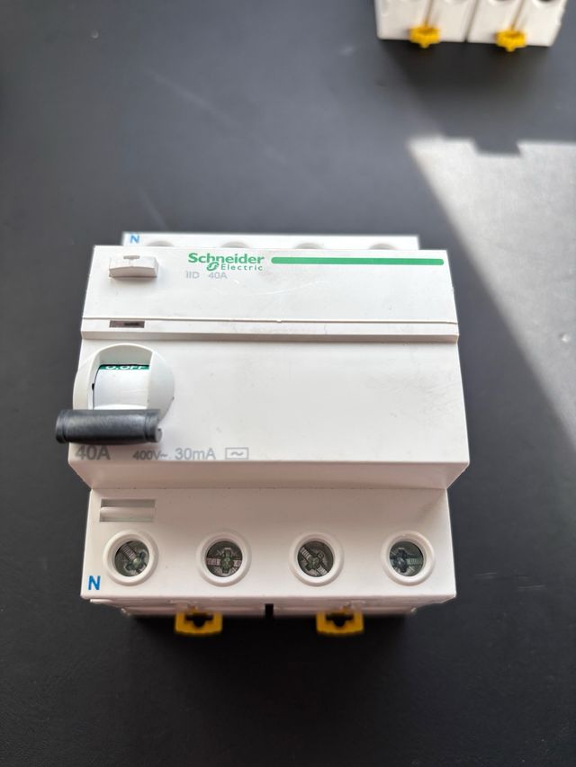 Diferencial Schneider Electric IID 40A 400V 30MA