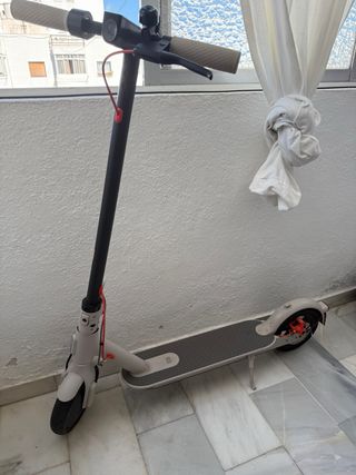 Patinete Eléctrico Xiaomi Mi Scooter