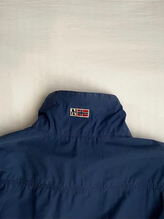 Chaqueta Bomber Napapijri Azul Marino Logo Bordado