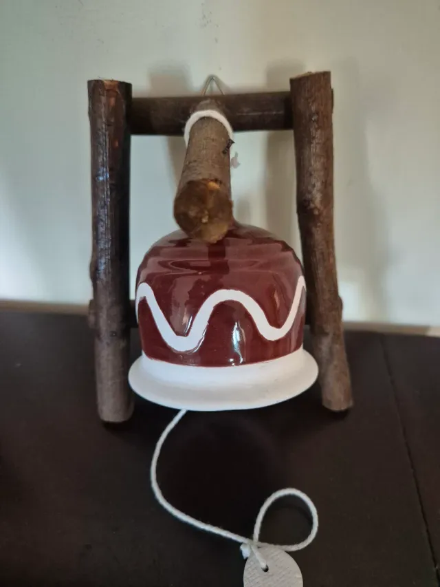Mini campana rústica de cerámica