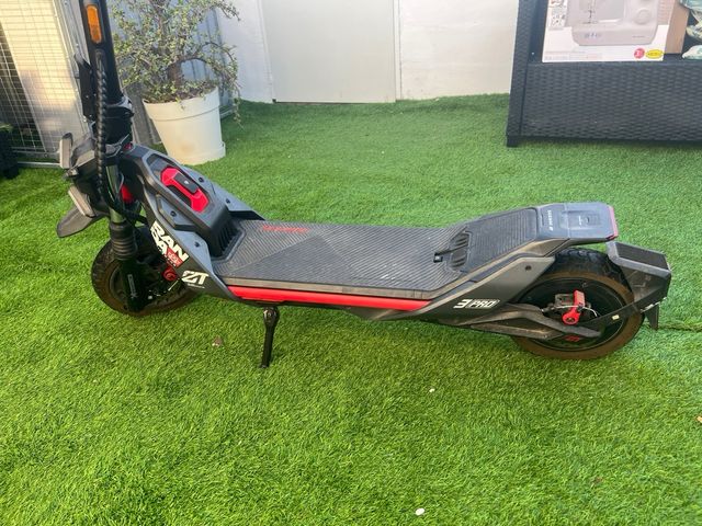 Patinete Eléctrico Segway ZT3 Pro.