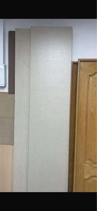 Puertas de madera estilo clásico y blindadas