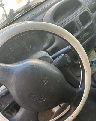 Renault Clio 1999