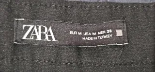 Pantalón negro tiro alto Zara