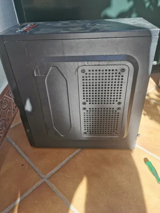 Caja PC AeroCool Negra