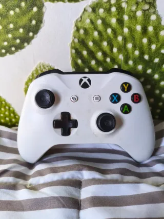 Controller bianco per Xbox One S