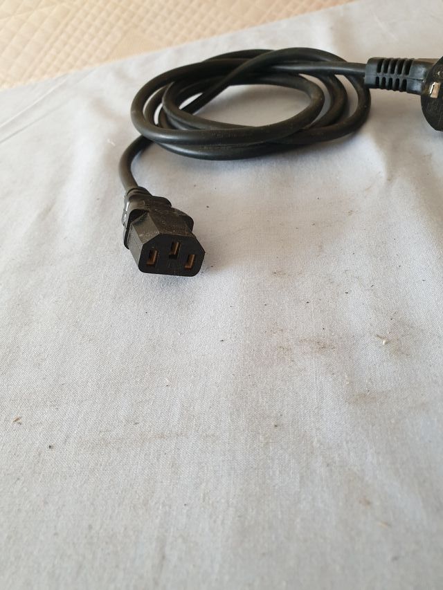 Lote 1 de: Cable de alimentación europeo