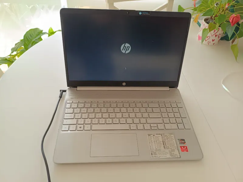 Portátil HP Laptop 15s-eq0019ns afbeelding 2