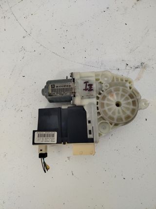 Motor elevalunas C4 Del. Izq.