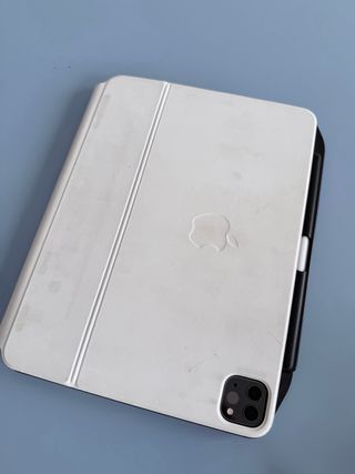 iPad Pro 11 3ª Gen. + Teclado + ipencil