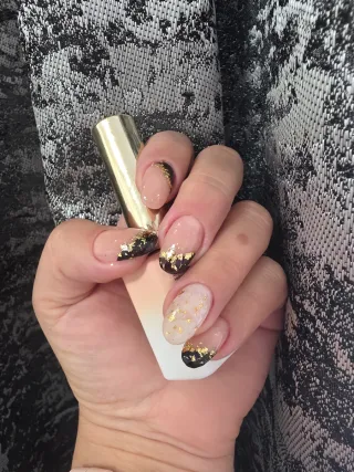 Manicura y pedicura de gel, acrilicas con tips, 