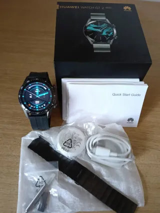 Orologio Huawei GT 2 con 2 cinturini