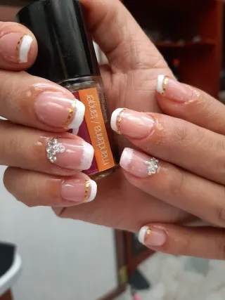 Servicio de Manicurista a Domicilio